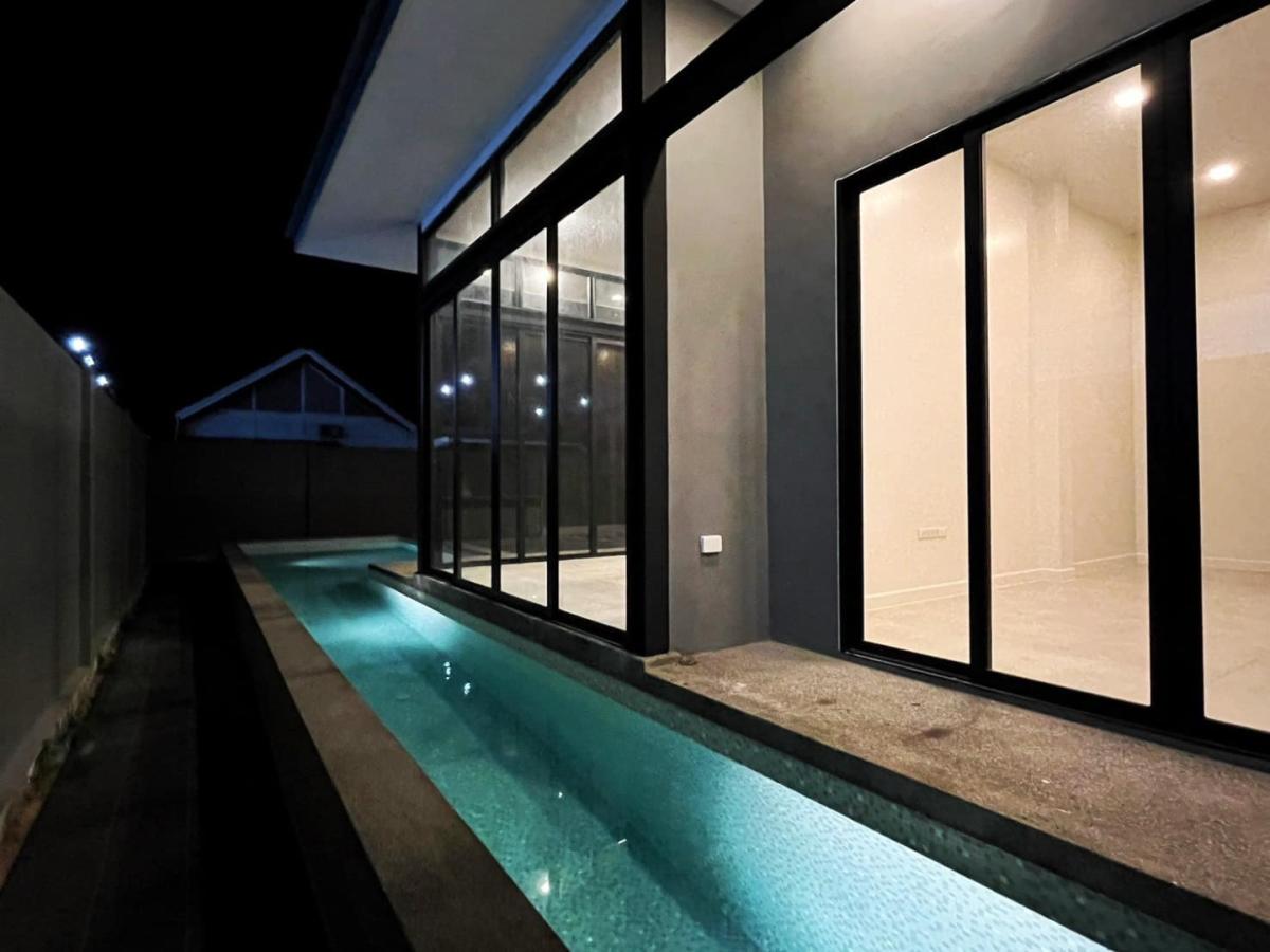 ขายบ้าน pool villa เดินทางสะดวก ห่างจากทะเลไม่ถึง 10 นาที  ใกล้ Central Pattaya 