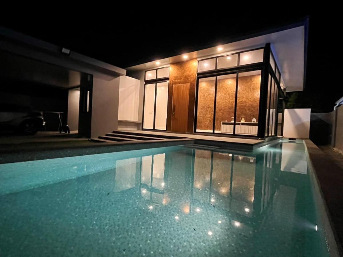 ขายบ้าน pool villa เดินทางสะดวก ห่างจากทะเลไม่ถึง 10 นาที  ใกล้ Central Pattaya 